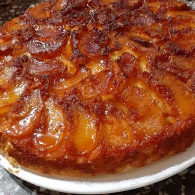 Torta de Manzana Invertida en Olla Essen: Un Giro Delicioso